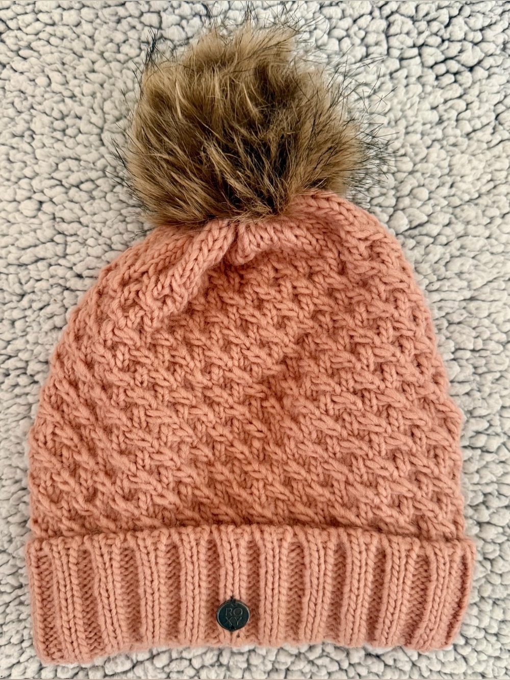 Roxy Peach/Pink Knit Pom Pom Beanie